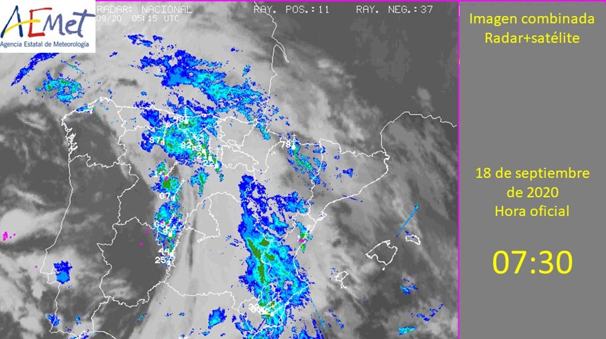 La Comunidad Valenciana amanece este viernes con el cielo cubierto, con lluvias progresando de sur a norte. Hay tormenta de intensidad fuerte, también con movimiento de sur a norte, en el litoral de Castellón