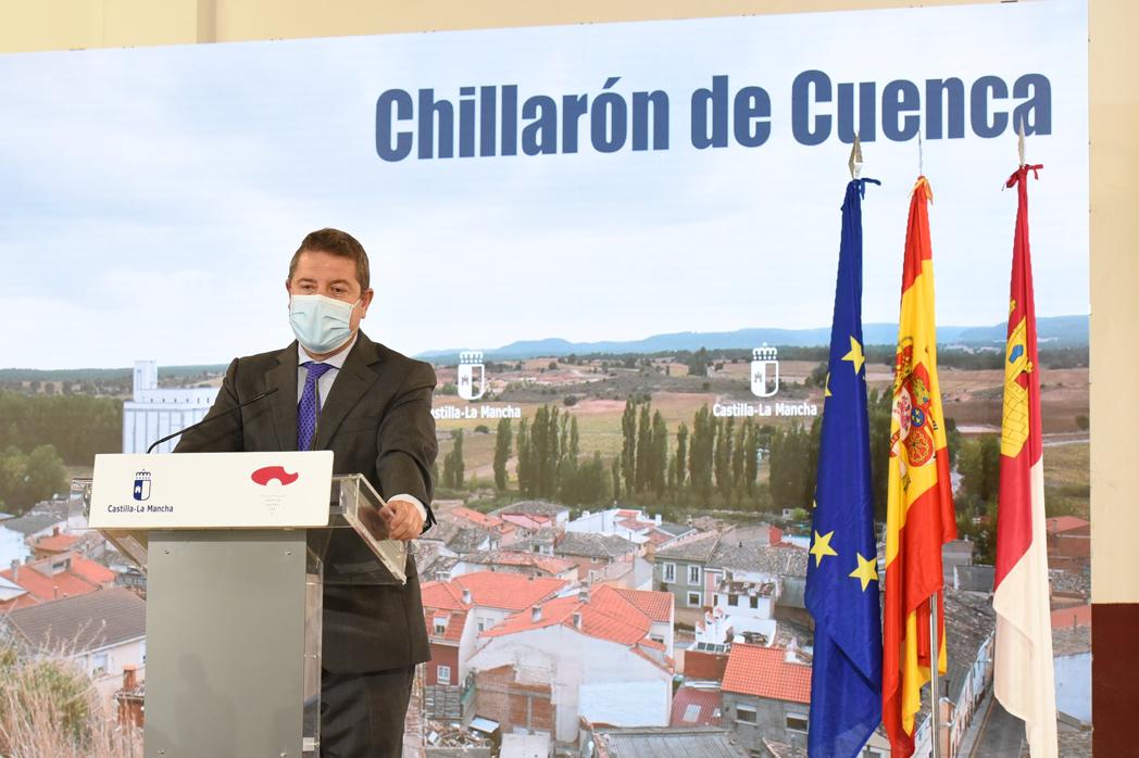 El presidente de Castilla-La Mancha, Emiliano García-Page, este lunes en Chillarón de Cuenca