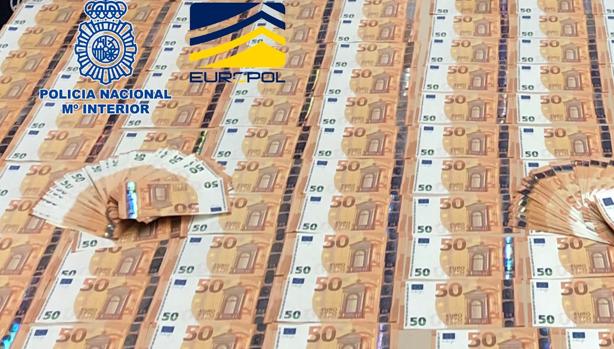 Desmantelada en Salamanca una imprenta clandestina donde se falsificaban billetes de 20 y 50 euros