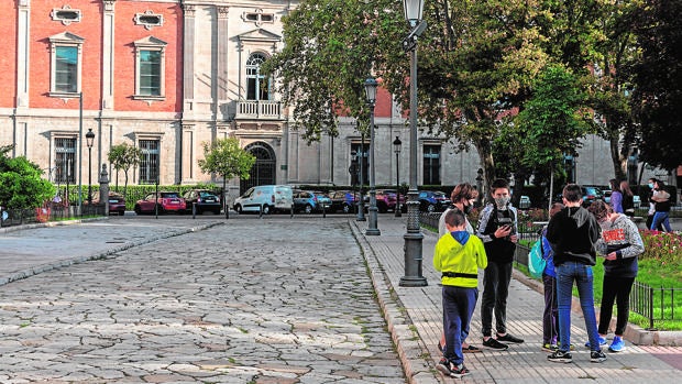 Contrarreloj por un nuevo horario en sus colegios