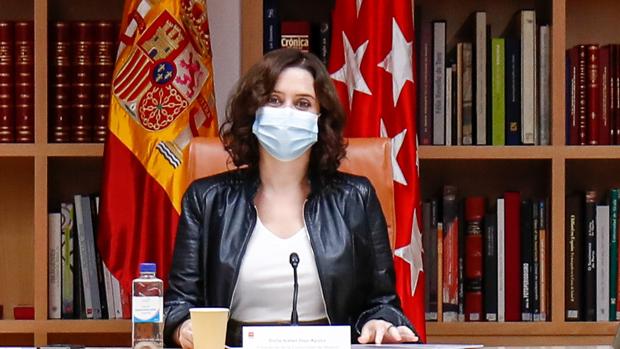 Ayuso estudia ir a la Audiencia Nacional por el cerrojazo de Sanidad a Madrid: «Este Consejo no puede imponer nada»