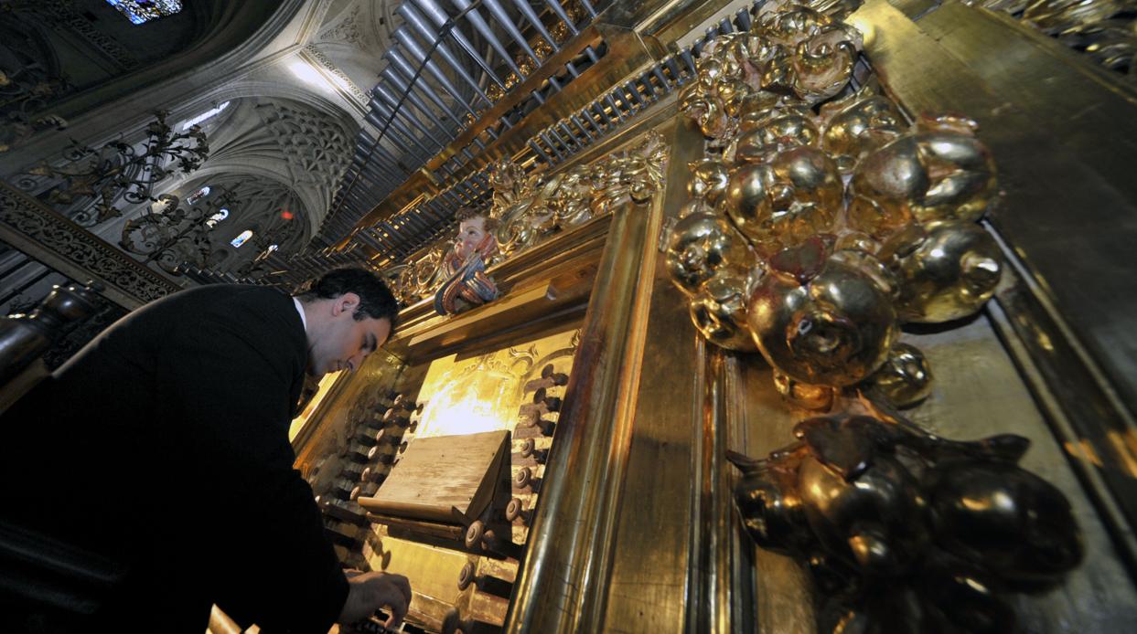 La Catedral de Segovia culmina la restauración del órgano del Evangelio con un concierto inaugural