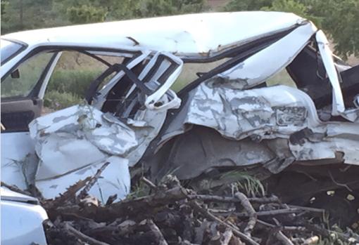 Estado del coche de Luis tras sufrir el accidente