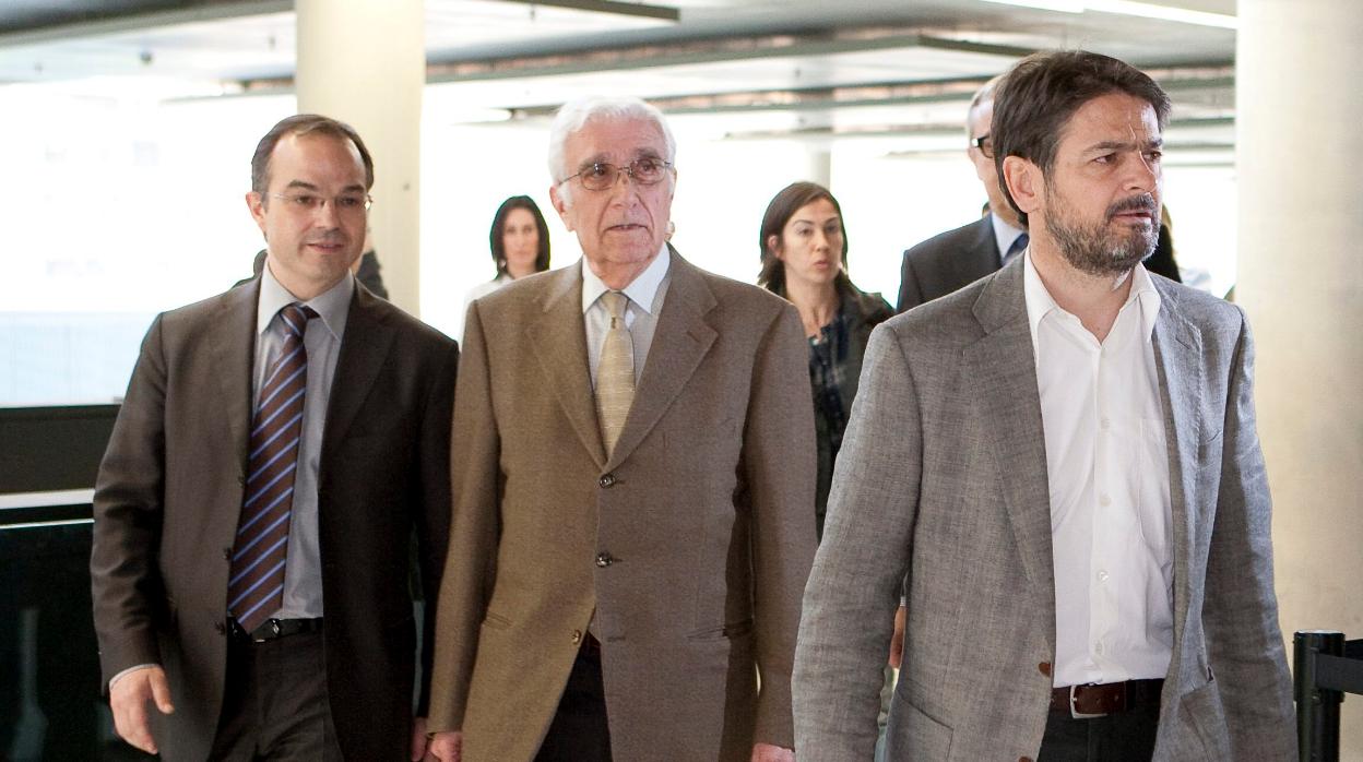 Jordi Turull, Daniel Osàcar y Oriol Pujol en la Ciudad de la Justicia de Barcelona en 2011