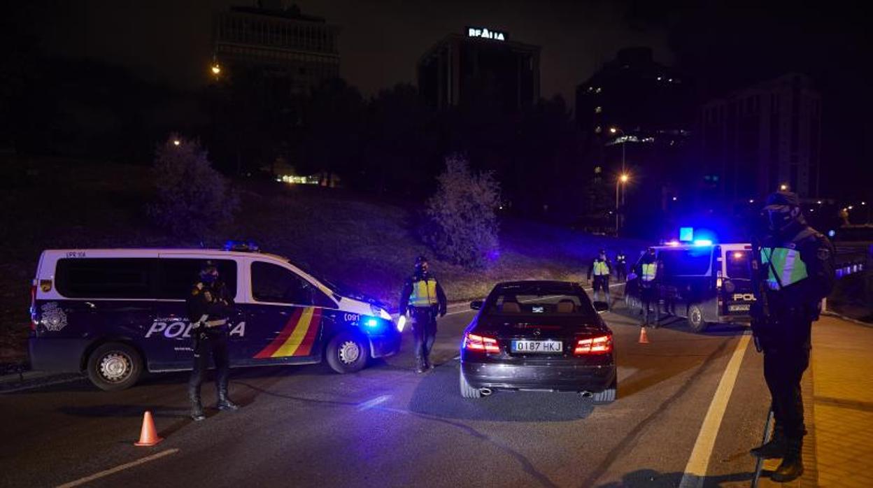 Control de la Policía Nacional en Madrid