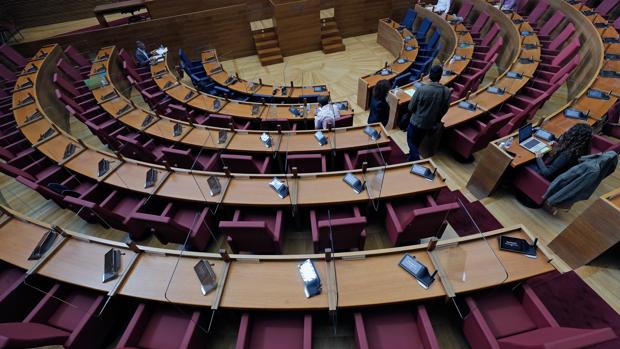 El Gobierno de Ximo Puig amplía su ventaja sobre la derecha ante el desplome de Ciudadanos