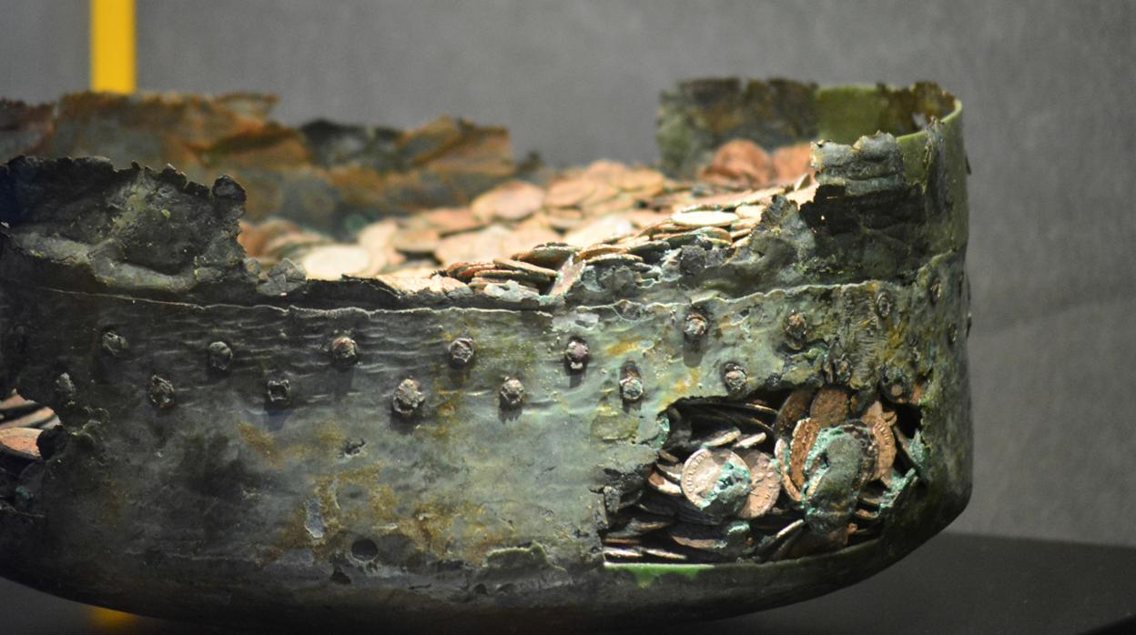 Once mil monedas romanas en una olla, principal reclamo del Museo de Palencia