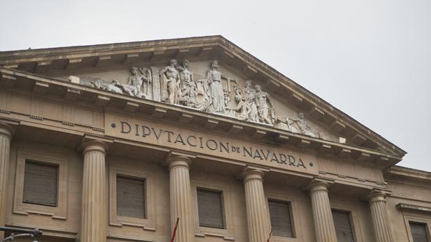 Chivite pide cumplir las restricciones con los 675 positivos de hoy en Navarra