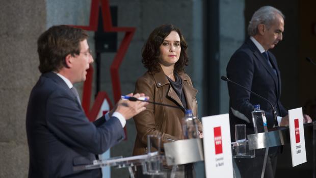 Madrid exige anular el estado de alarma y acusa a Sanidad de imponer ahora un «criterio inventado»