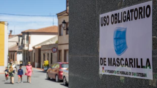 Pedrajas de San Esteban se mantiene confinado e Íscar recupera la movilidad con restricciones sociales
