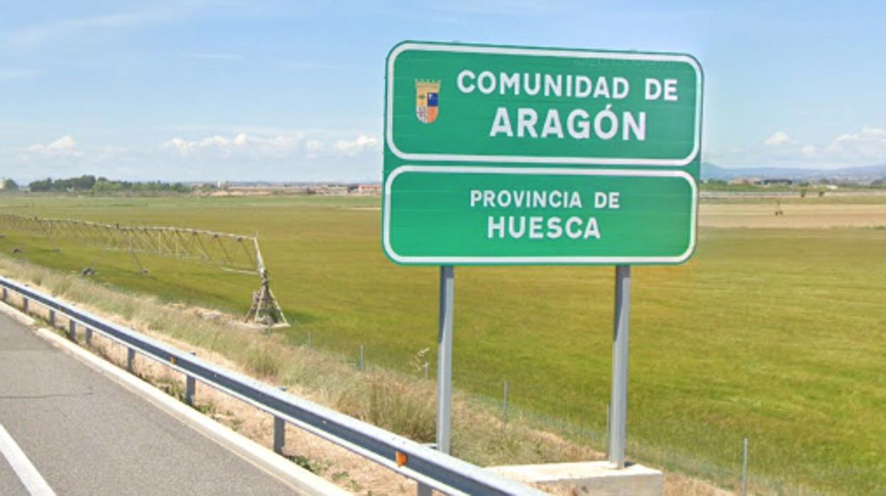 Límite entre las provincias de Huesca y Lérida en la autovía A-22