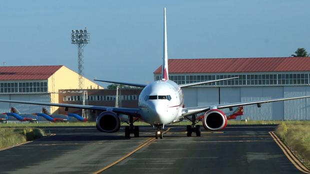 Los aeropuertos de Castilla y León se quedan sin conexiones diarias con Barcelona ante el recorte de vuelos