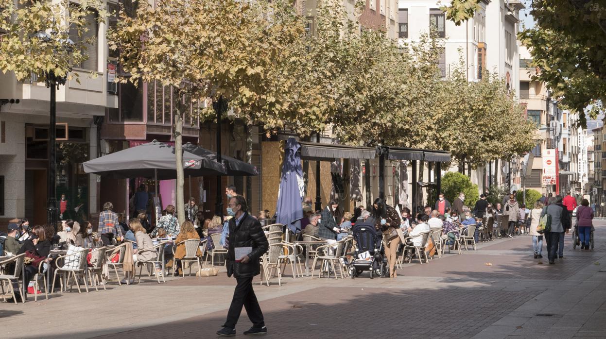 Calle comercial en la capital burgalesa