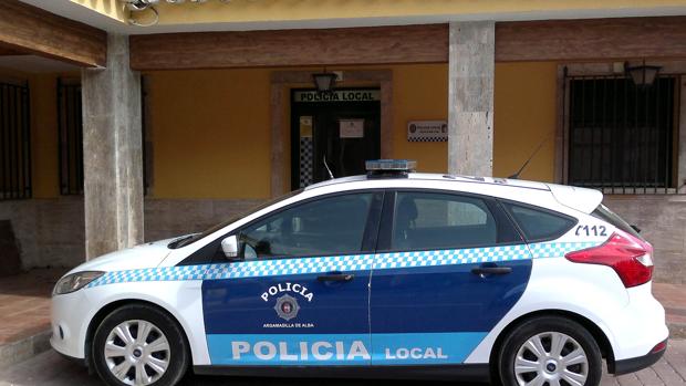 Denunciados 16 jóvenes en Argamasilla de Alba por participar en una fiesta ilegal