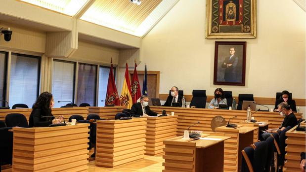 El pleno del Ayuntamiento de Ciudad Real aprueba cancelar su deuda bancaria