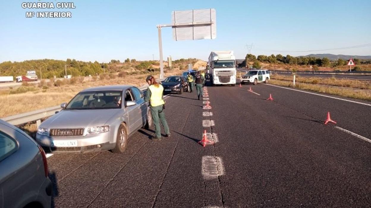 Registran 65 infracciones en Cuenca en las primeras horas de toque queda y confinamiento