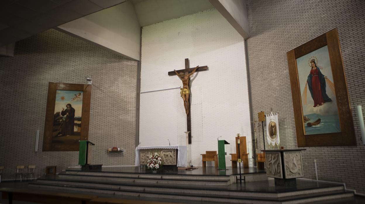 Altar de la parroquia de San Francisco de Paula