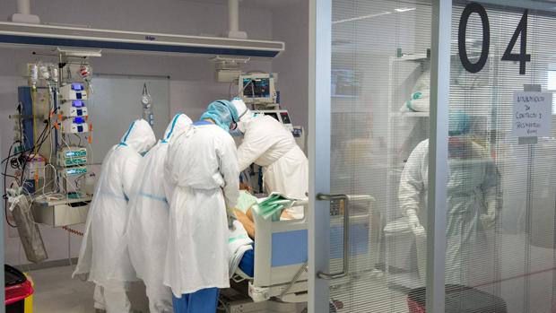 26 muertos y 767 nuevos casos de coronavirus en Castilla-La Mancha