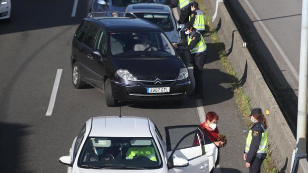 Cierres en Galicia: ¿Cómo justificar nuestro desplazamiento si nos paran en un control?
