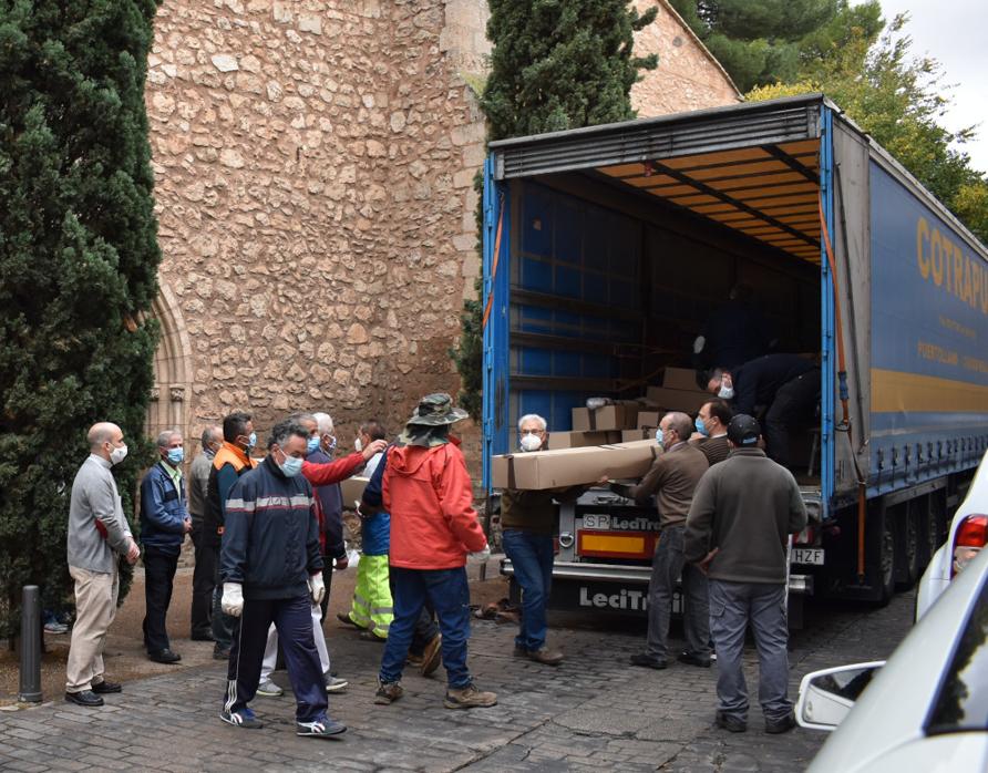 El órgano ha sido adquirido gracias a la colaboración de la parroquia, de algunos particulares y de empresas