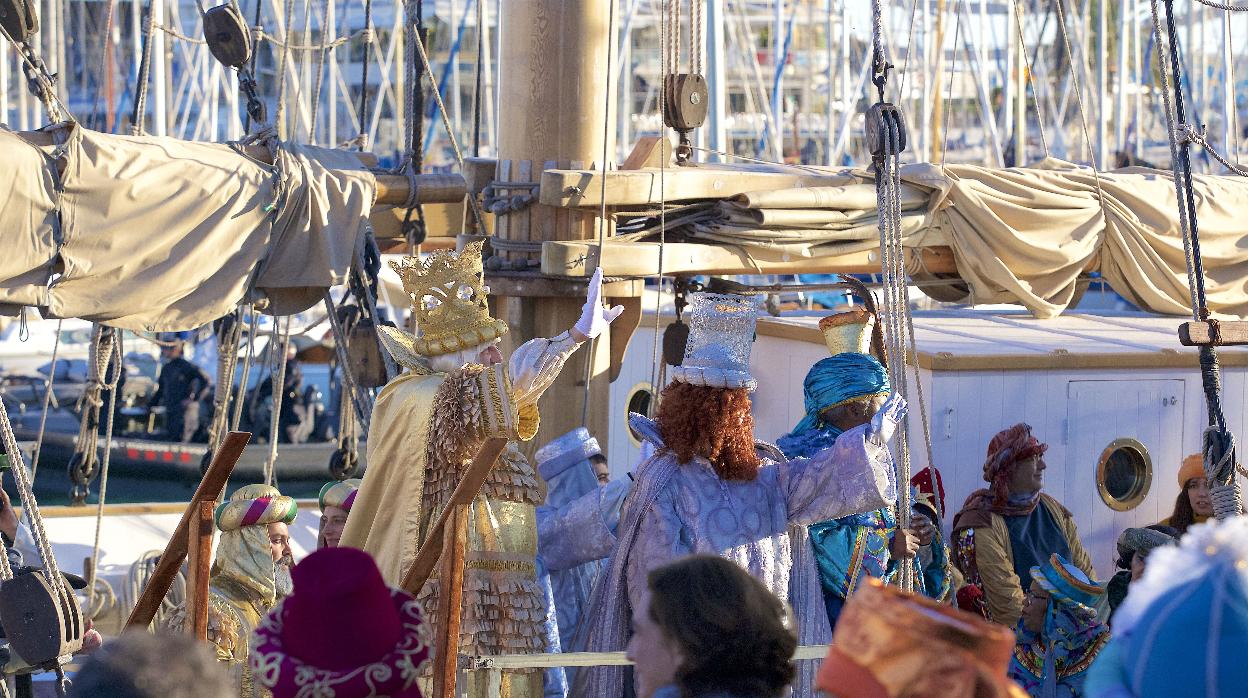 Los Reyes volverán a llegar a través del pailebote de Santa Eulàlia