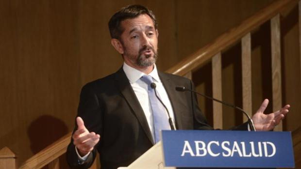 El doctor Pedro Cavadas, la avanzadilla de las críticas de los médicos españoles a Fernando Simón