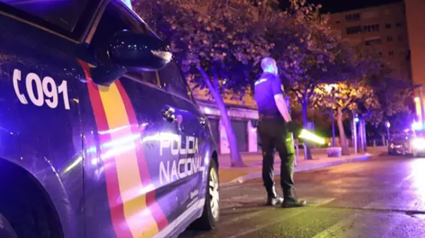 Confinamiento en Valencia: tres detenidos por agredir y amenazar de muerte a varios policías al parar una fiesta