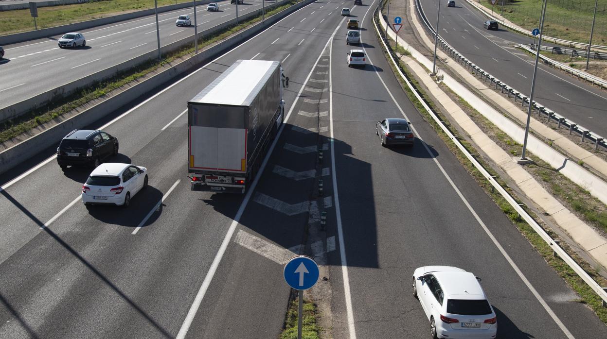 Una de las salidas de Madrid por autovía