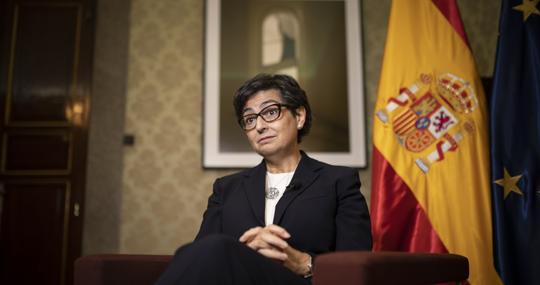 La ministra González Laya, en un momento de la entrevista