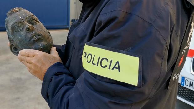 Prisión para un hombre que robó una escultura de Barcelona'92 y la vendió por piezas como chatarra