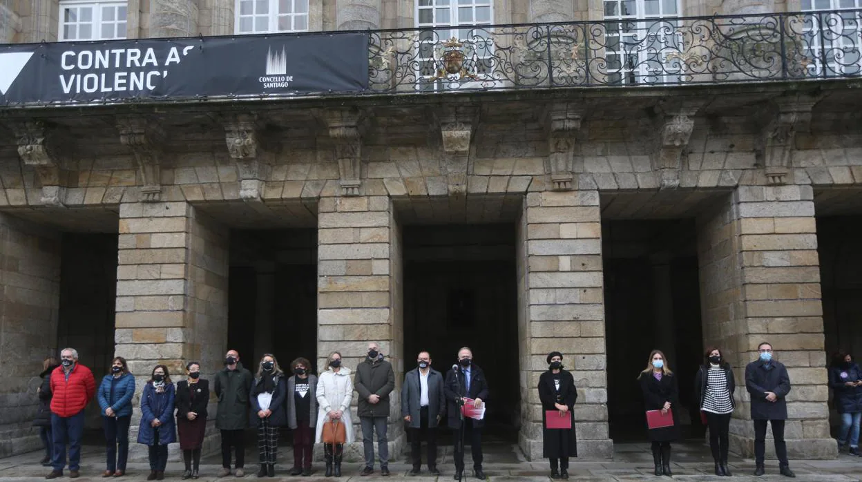 Homenaje a las víctimas de violencia machista en Santiago de Compostela