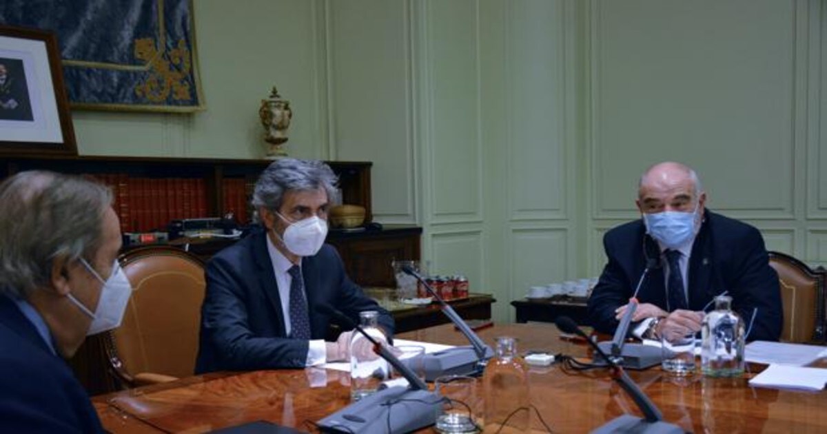 El presidente del Tribunal Supremo y del Consejo General del Poder Judicial, Carlos Lesmes, en un pleno en Madrid.