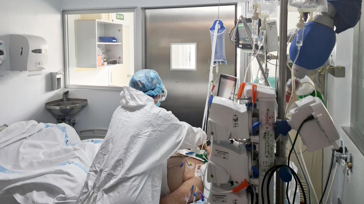 Interior de la UCI del Hospital de Salamanca