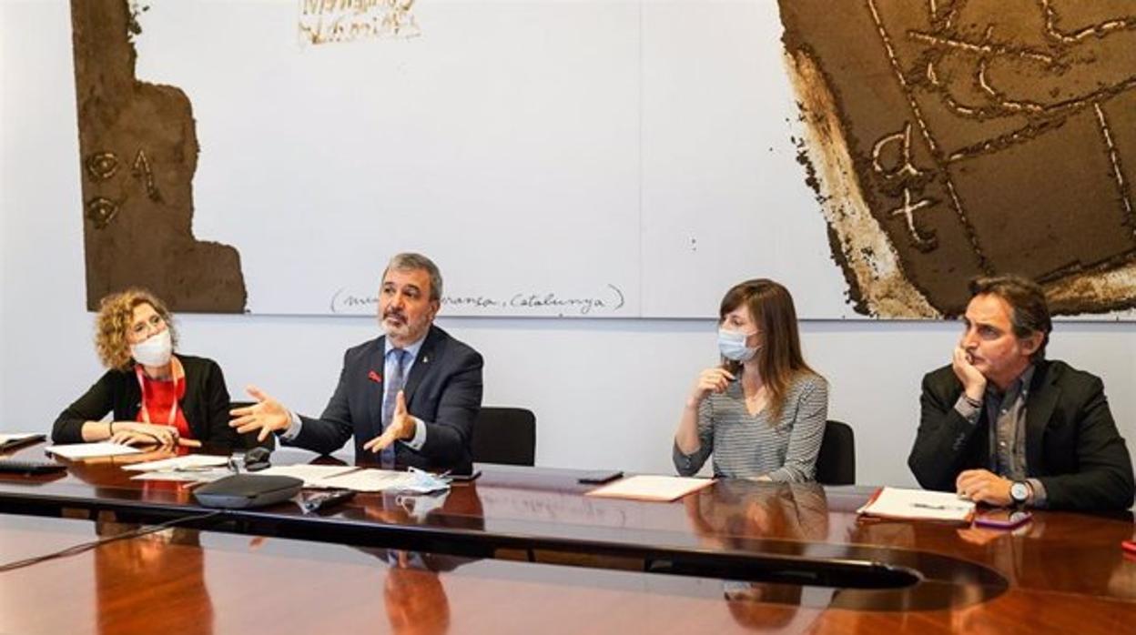 El teniente de Alcaldía, Jaume Collboni, se ha reunido con representantes de las nueve universidades catalanas