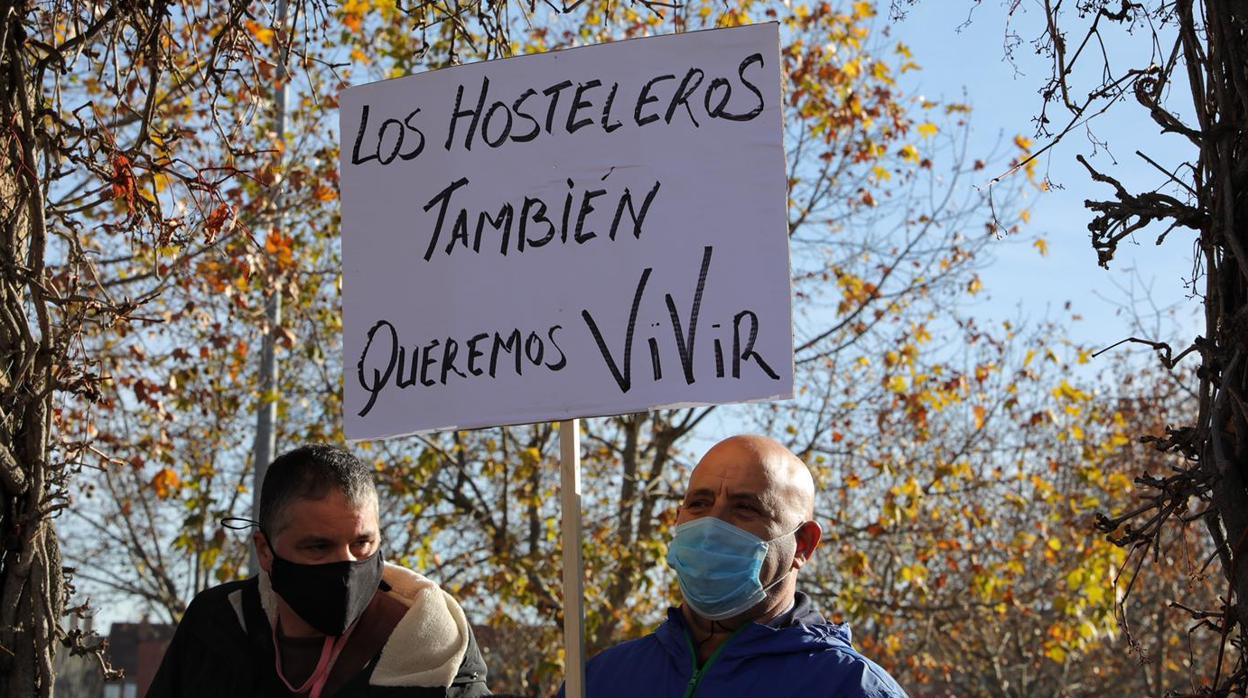 Protesta la hostelería de Valladolid este martes