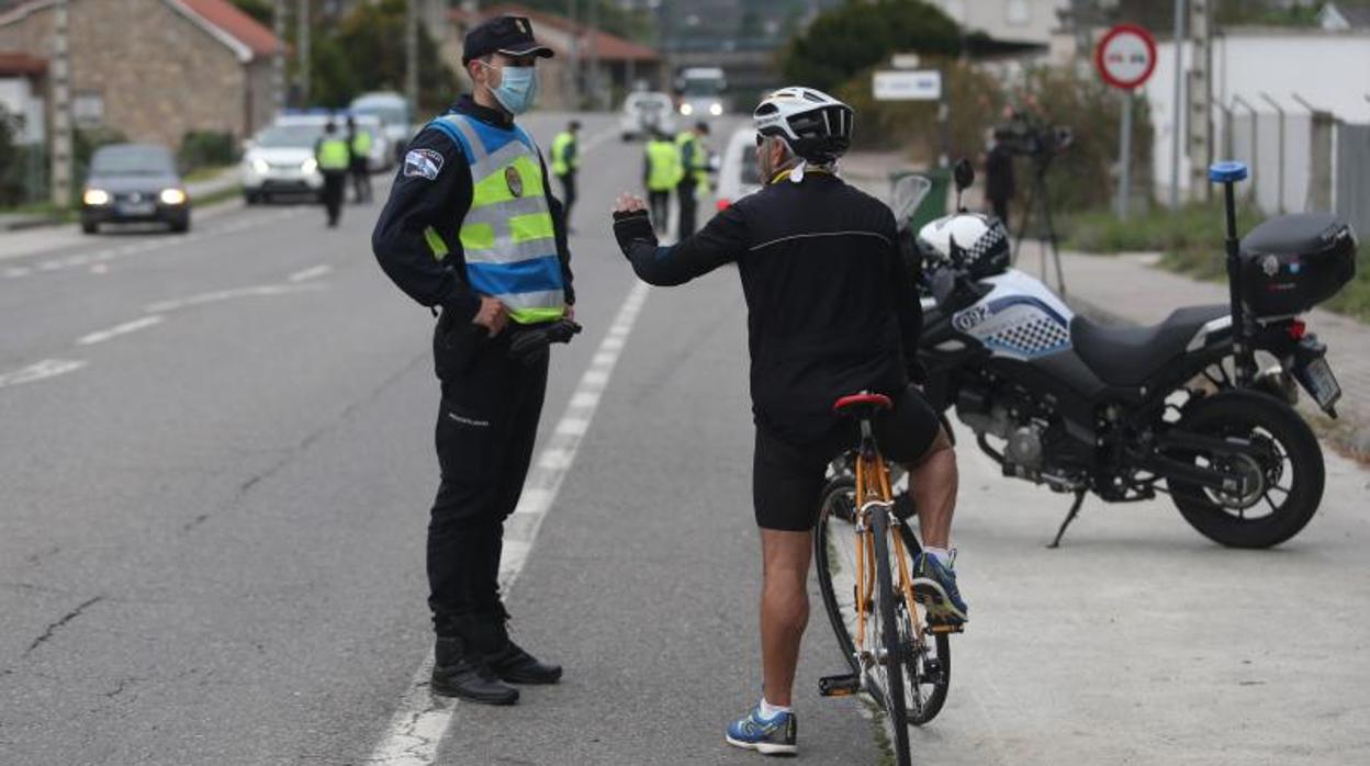 Control policial en la ciudad de Orense, en una imagen de archivo