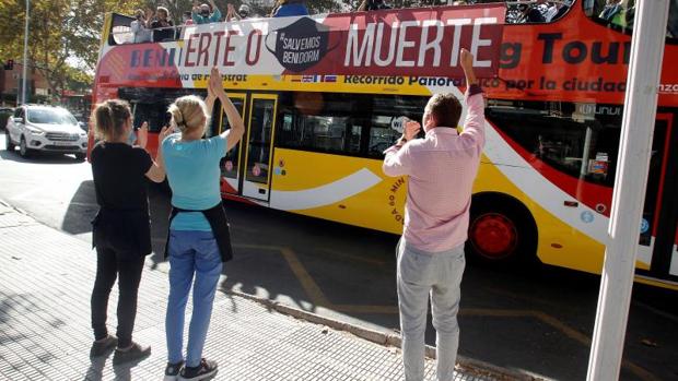 Hosteleros de Benidorm protestarán en coches en Valencia si Puig no hace su plan de rescate por el coronavirus