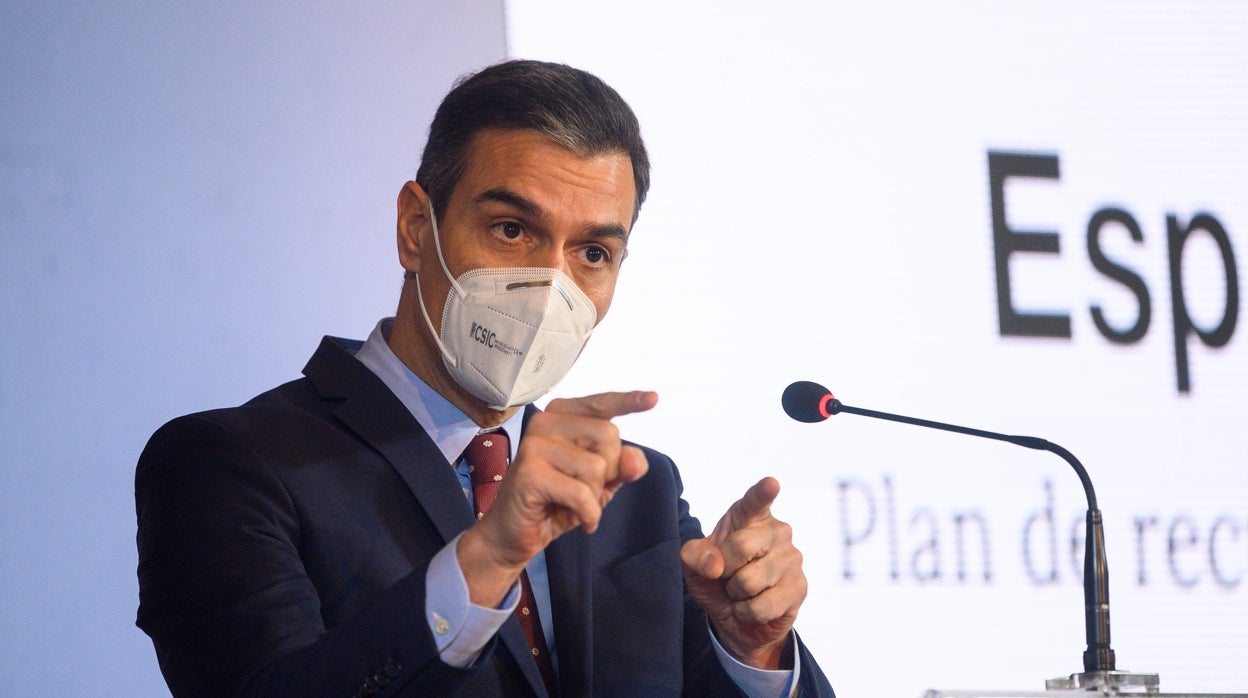 El presidente del Gobierno, Pedro Sánchez presenta el Plan de Recuperación de la Economía Española en Comillas, Santander este viernes