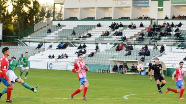 Victoria del CD Toledo y sorprendente derrota del Conquense en Marchamalo