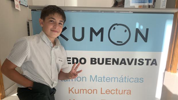 El toledano Pablo Carmena, de 12 años, primer alumno de Europa y África en completar los programas de Kumon