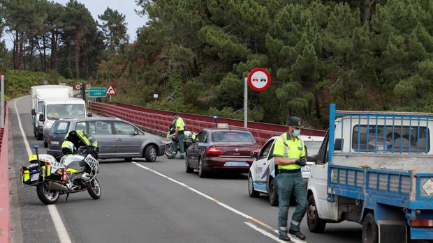 Detenido por llevar en el coche 20 kilos de marihuana en bolsas de basura en Orense