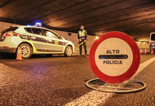 Control de tráfico nocturno de los agentes