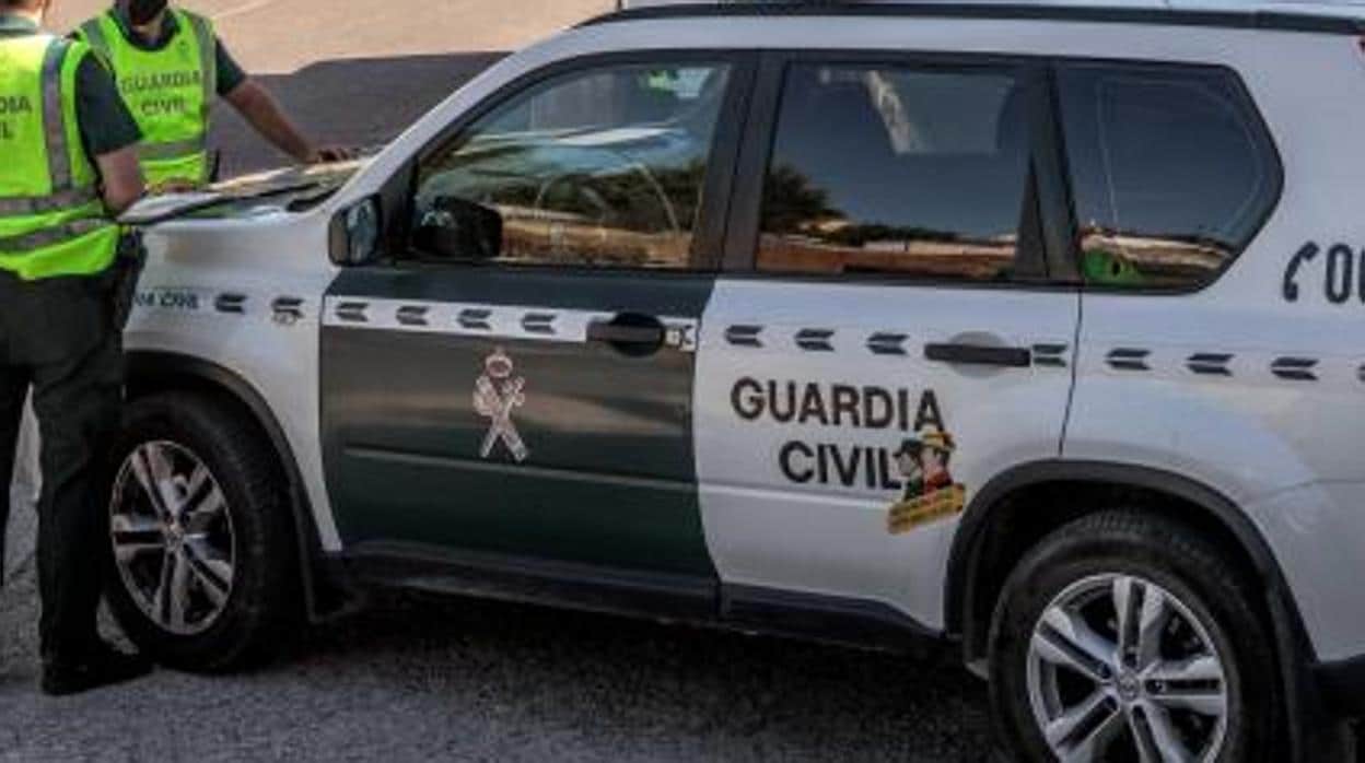 La Guardia Civil ha detenido a los siete integrantes de una banda que se dedicaba a robar en estaciones ferroviarias