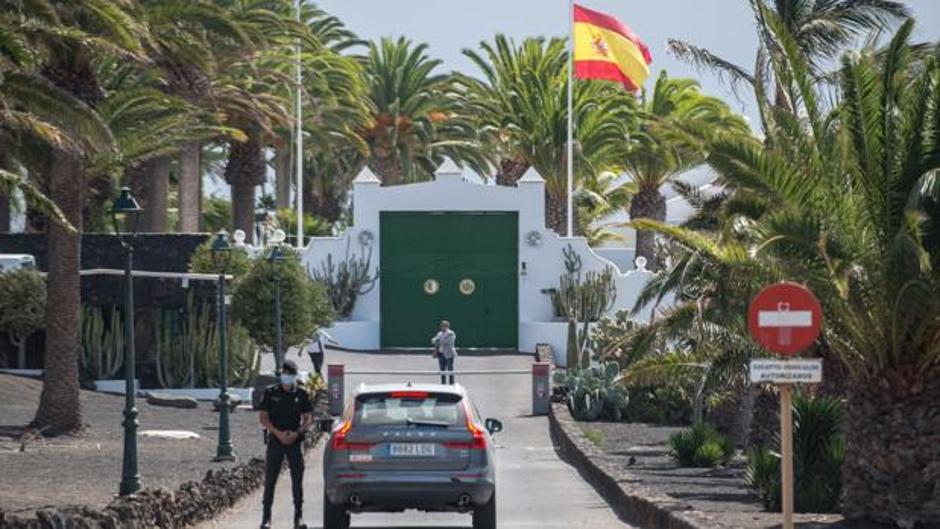 La Mareta se decoró con 37 obras de arte del Palacio Real para estrenar el mandato de Sánchez