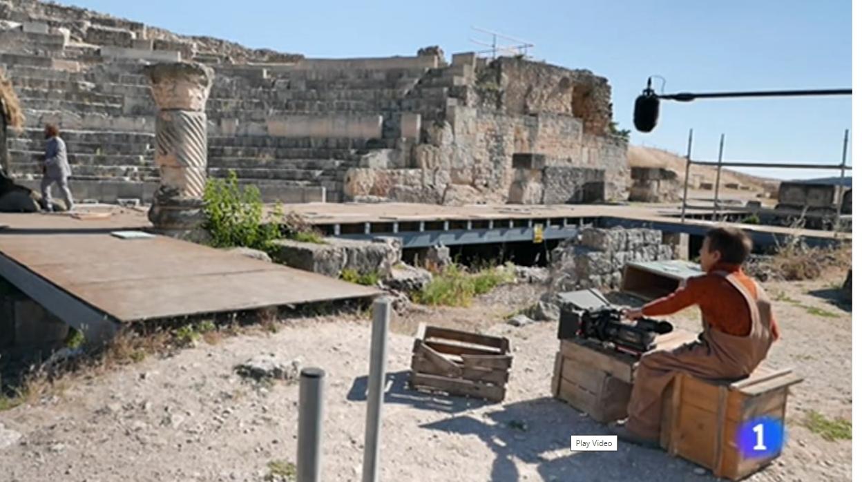 Un momento del rodaje en la ciudad romana de Segóbriga