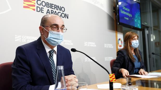 El Gobierno de Aragón califica de «ligera subida» un aumento del 37% en los contagios de Covid