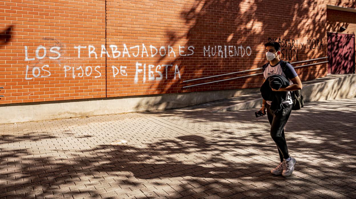 Ferran Garrido: Una historia de golfos, consentidos y botarates