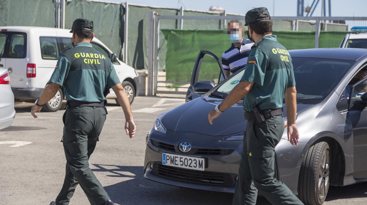 Imagen de archivo de agentes de la Guardia Civil