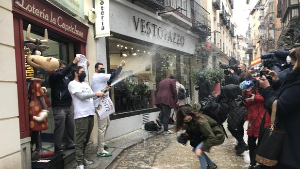 El 52.472, tercer premio de la Lotería de Navidad, cae en Toledo y Cuenca