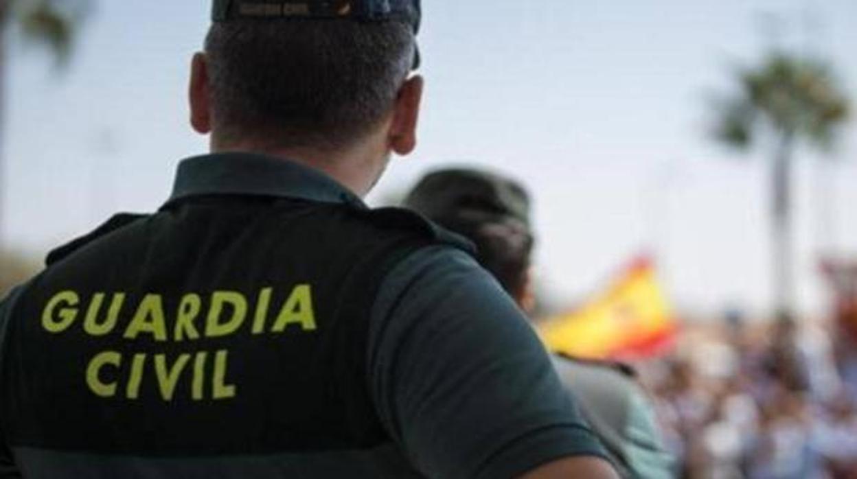 Agentes de la Guardia Civil